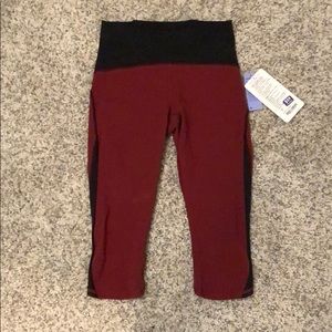 NWT Lululemon train time crop leggings